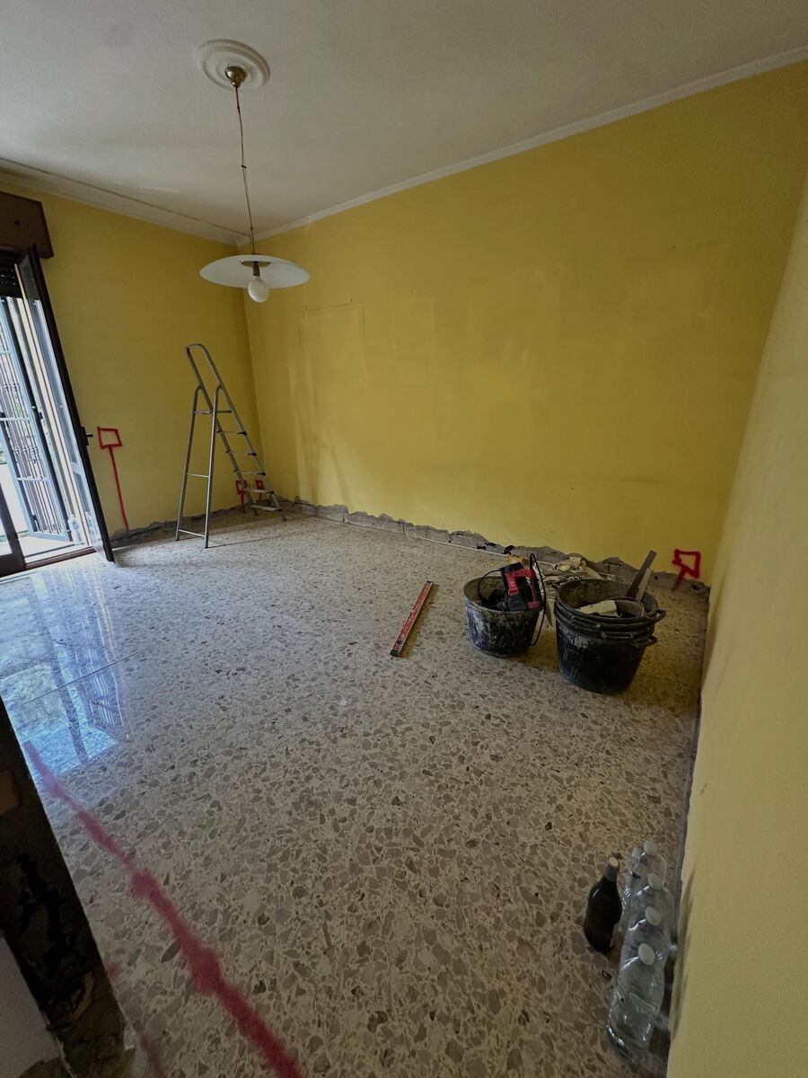 Zona giorno prima della ristrutturazione